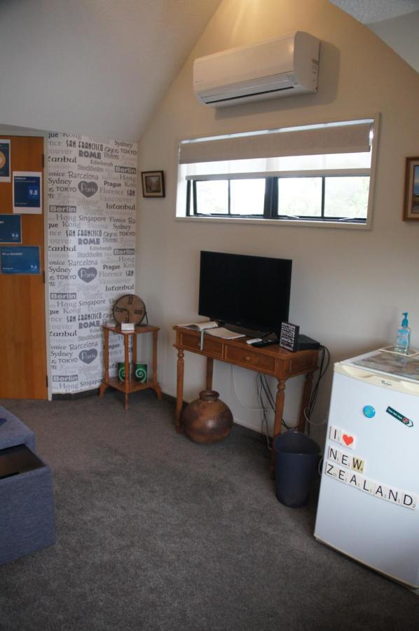 4B On Rearsby Bed & Breakfast Christchurch Exterior photo